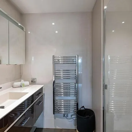 Superbe Avec Piscine Et Toit Terrasse